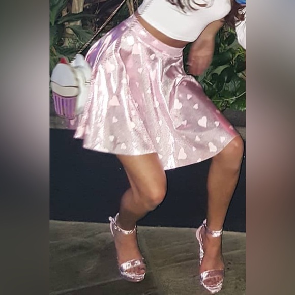 Baby Pink Velvet Heels - Picture 7 of 7